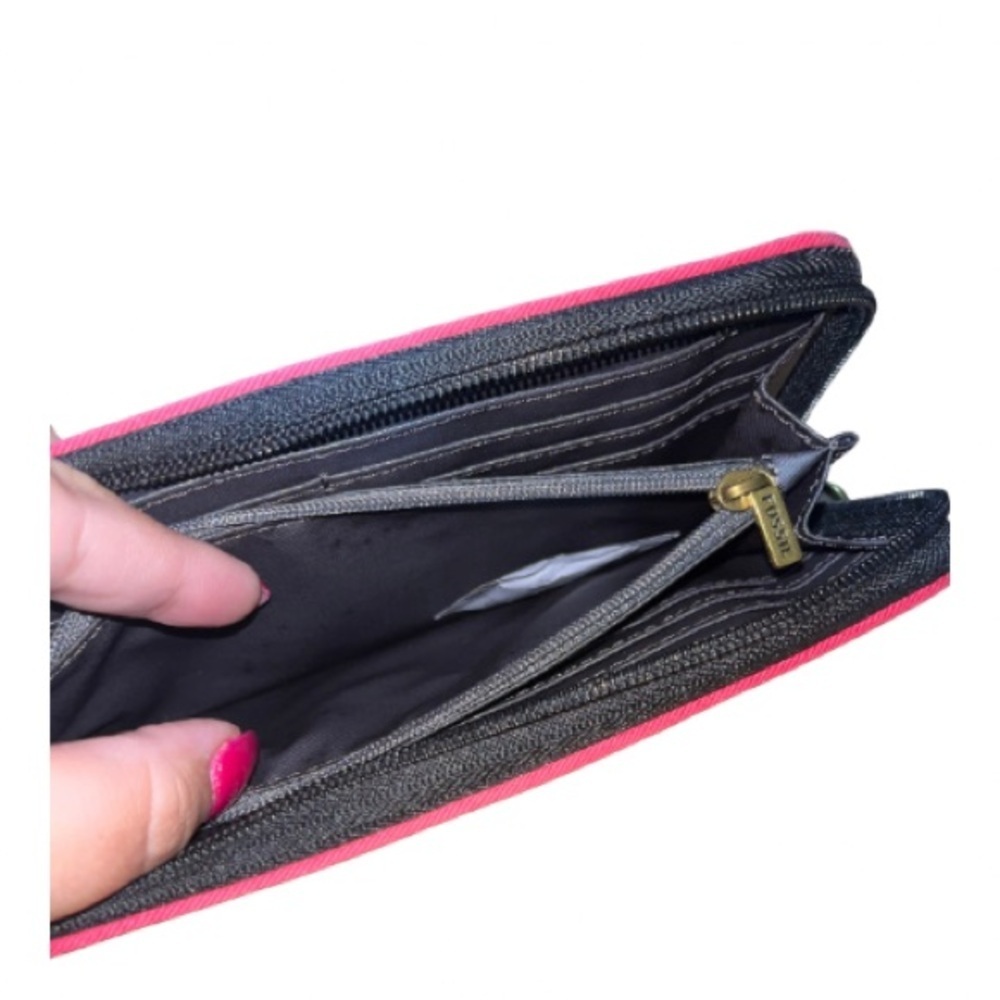 NWOT Fossil Black Mini Dot Key Per Zip Around Long Wallet - Picture 2 of 12